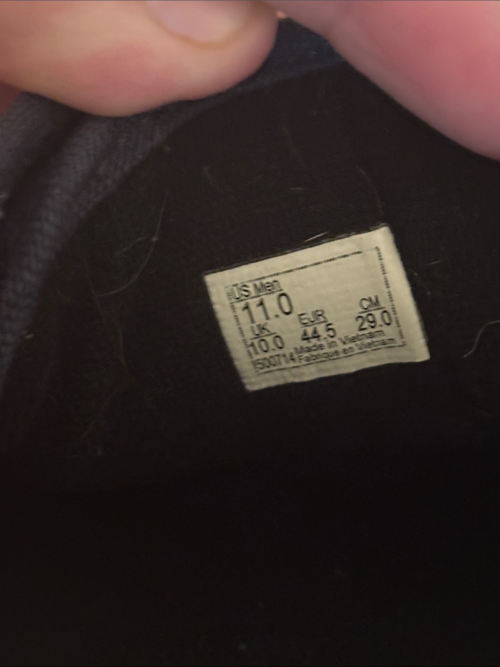 Vans Men’s Navy Canvas Low-Top Sneakers with Gum Sole - Picture 4 of 4